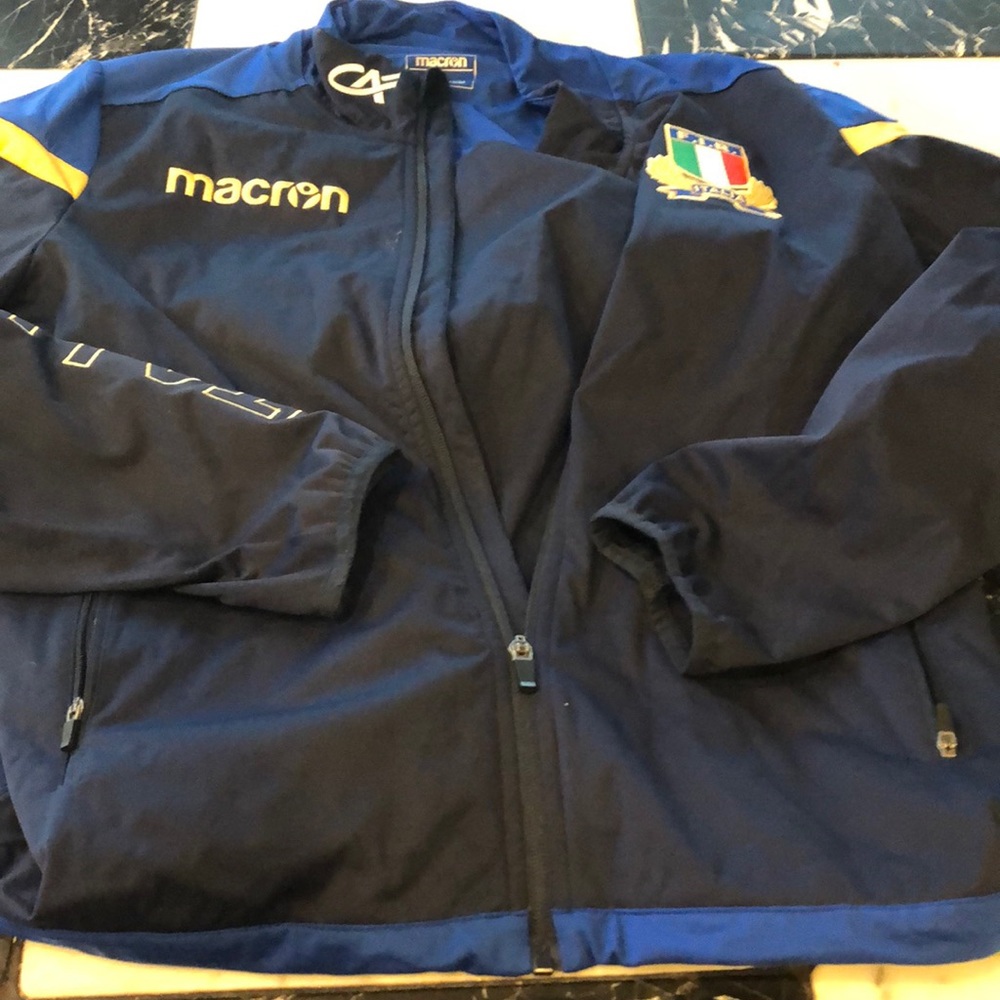 Great Jacket!!!! - image 1